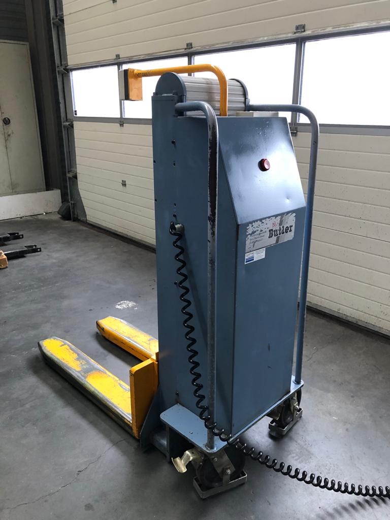 Used Butler 1200 pallet / stack lift | PressCity