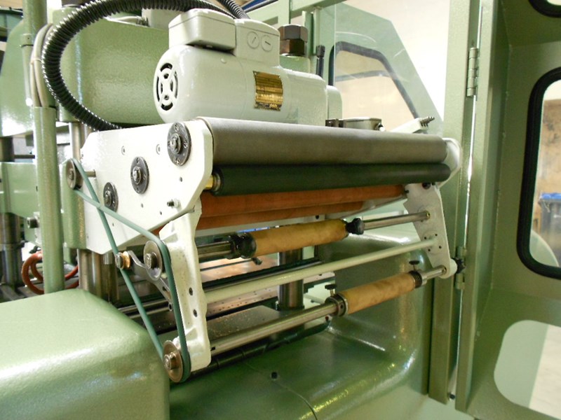 Used Kolbus PE 48 automatic embossing machine PressCity