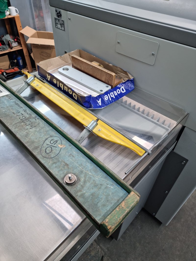 Used Polar 66 paper guillotine PressCity