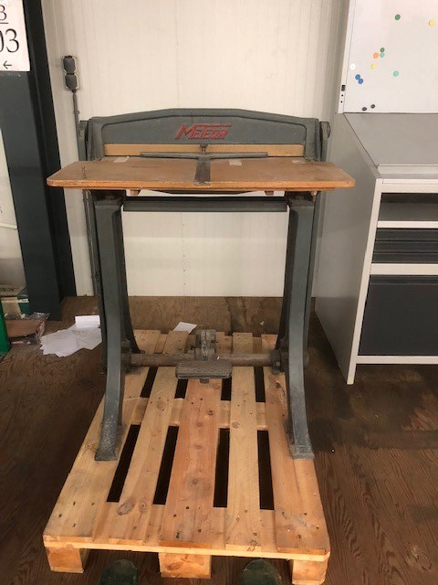 Meteor Perforatingmachine