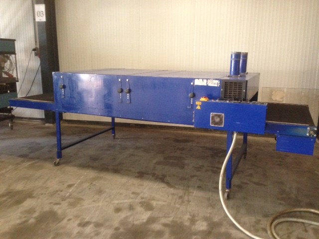 Silk screen printing dryer