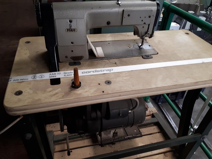 Pfaff 463/34-01 Sewing machine for leather