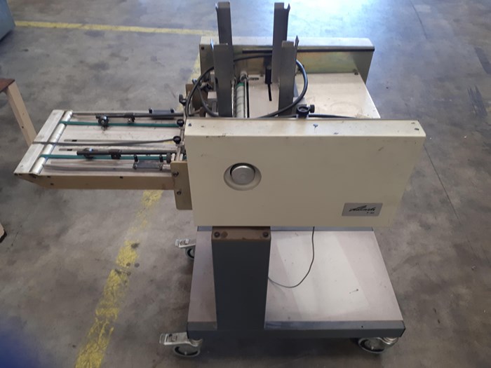 Schneider F 50 Envelope feeder
