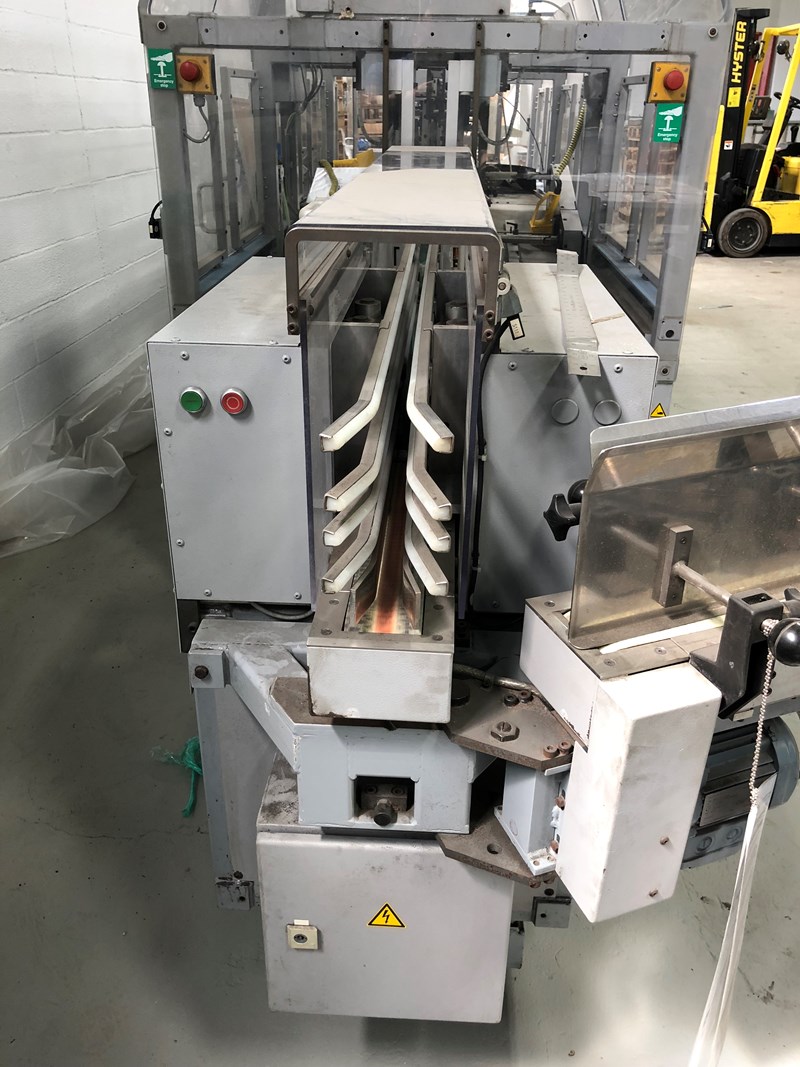 Used Müller Martini Jack Plus Book Jacket Machine year 2003 | PressCity