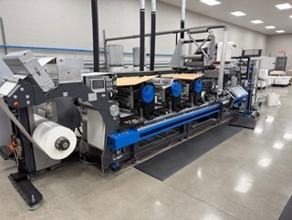 Used Weigang ZX-320 year 2013 | PressCity