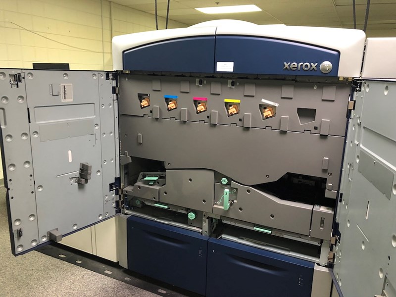 Used Xerox XC800 5 color digital printing press with Full width Array