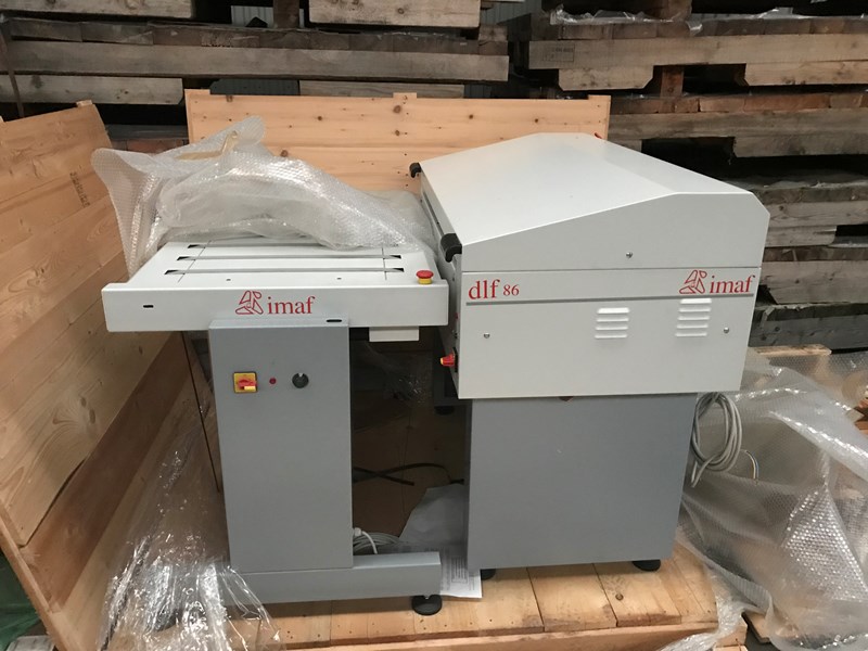 IMAF DLF 86 is a washing / gumming unit for the new digital thermal plates 