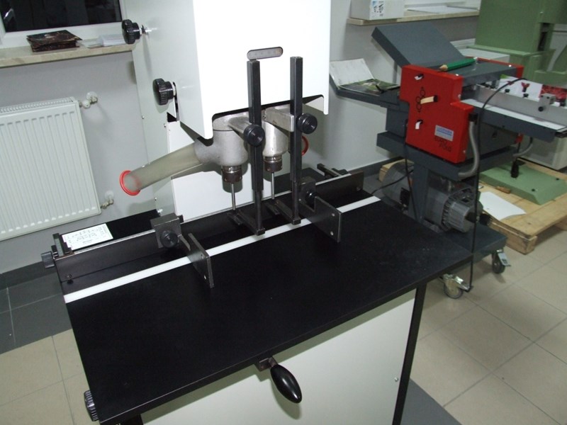 Machine drill bits picture