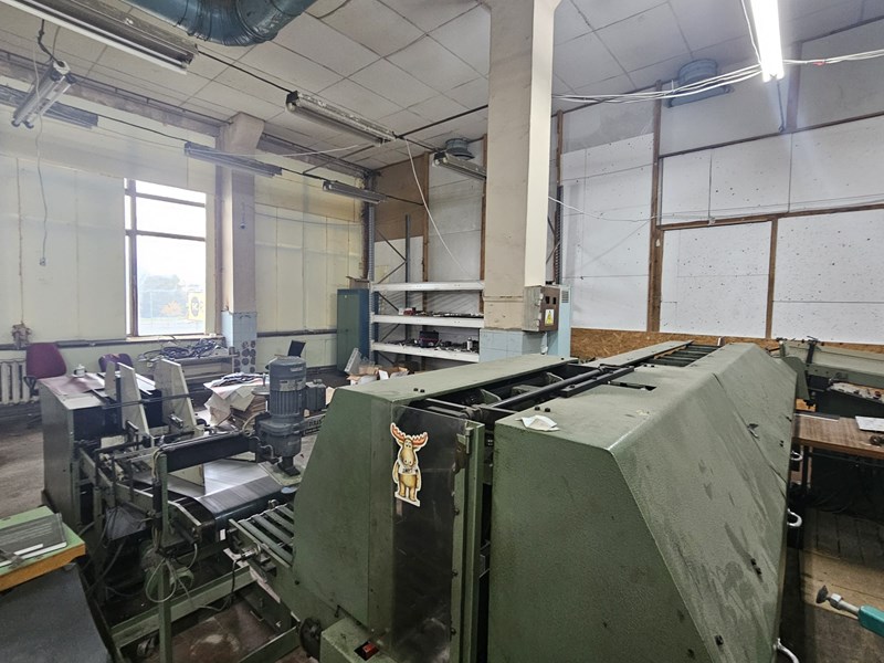 Used Kolbus BF-40 casing-in machine year 1980 | PressCity
