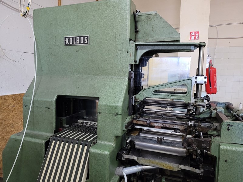 Used Kolbus BF-40 casing-in machine year 1980 | PressCity