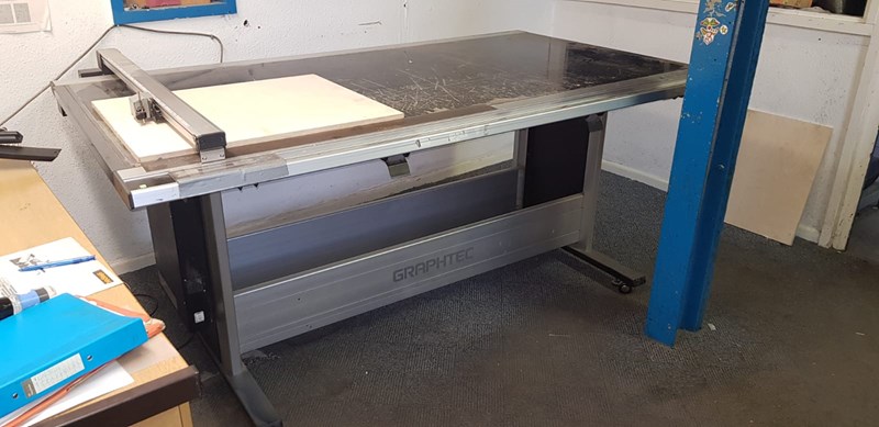 Used Grafttec Drawing table | PressCity