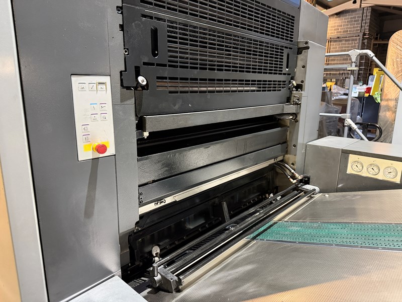 Inpress 8 color Used Heidelberg SM 102-8P + Inpress year 2010 | PressCity