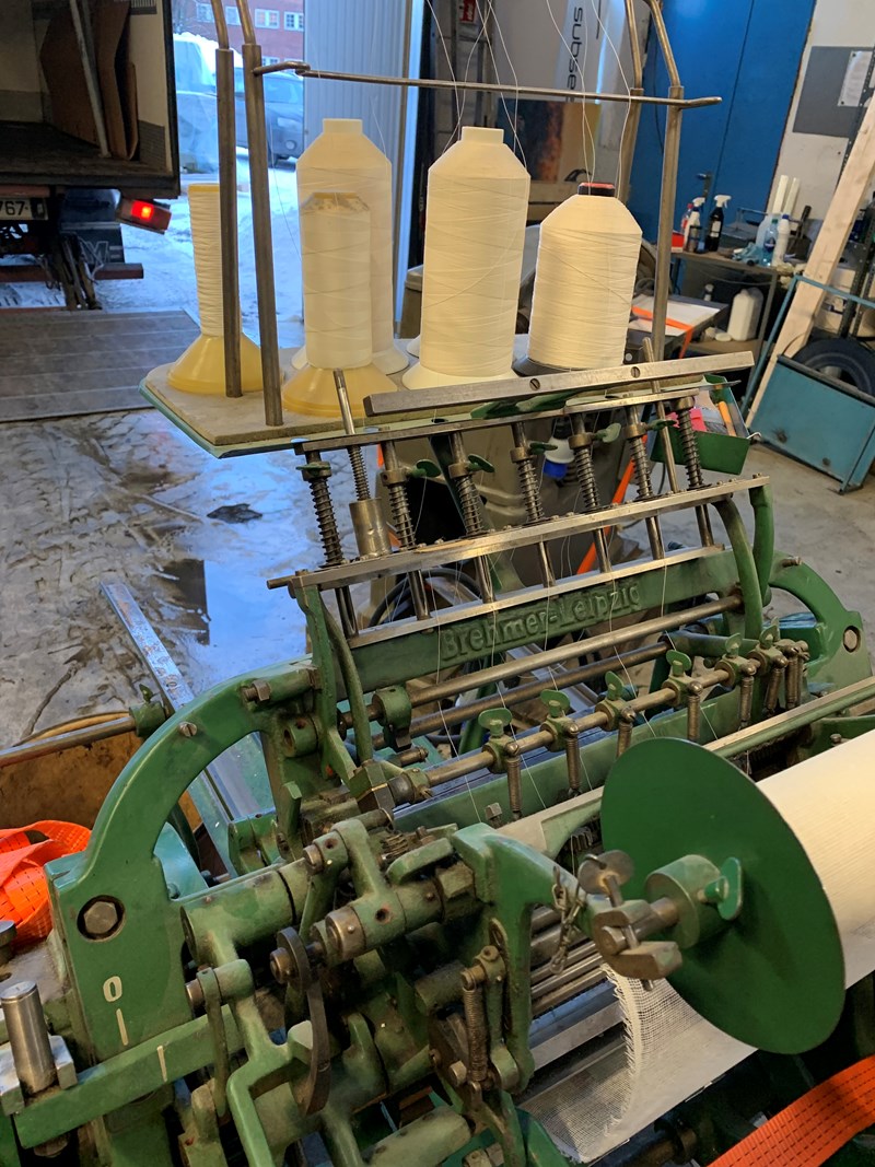 used-polygraph-brehmer-39-3-4-2-automatic-sewing-machine-with-manual
