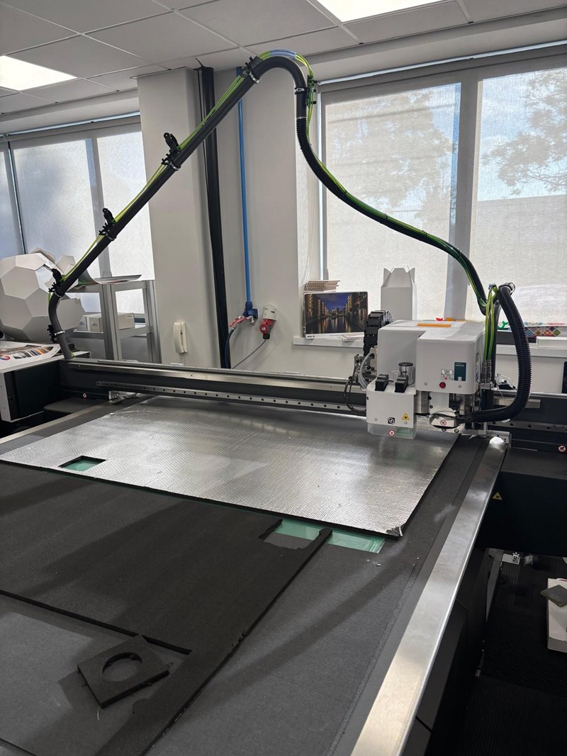 Edge Cutter Table Gebraucht Kongsberg X22 Edge Flatbed Cutting Table year 2023 | PressCity