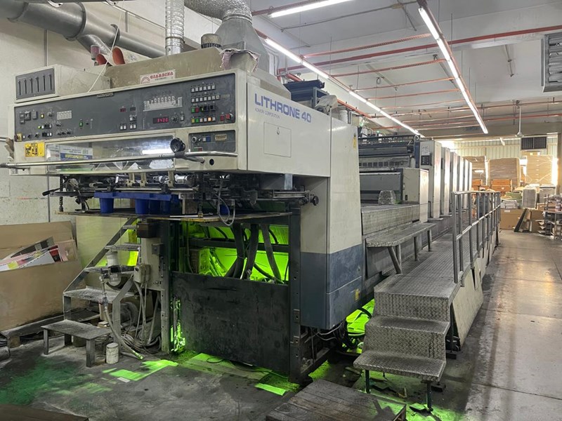 6 color Used Komori Lithrone L640+C year 1997 with UV | PressCity