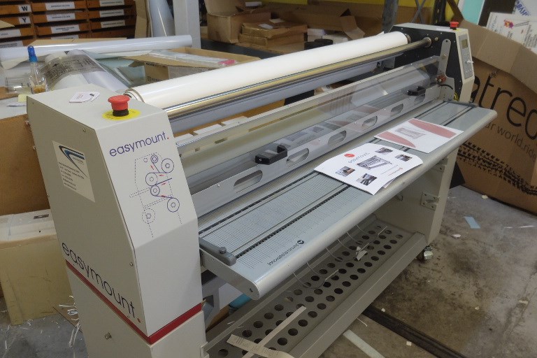 Used Easymount 1600 Hot Roll Laminator year 2007 | PressCity