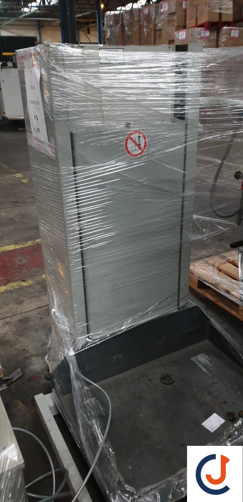 Used Polar LW 450 year 2001 | PressCity